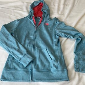 *LAST CHANCE* North face zip up
